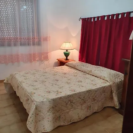 Apartment A Con Giardino Privato E Posto Auto *